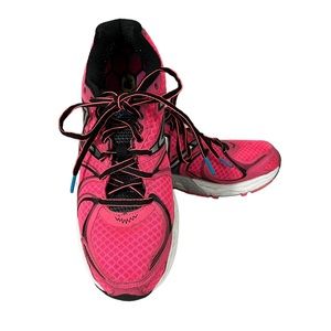 New Balance 870 Women’s Running Shoes Size 9.5 Hot Pink and Black